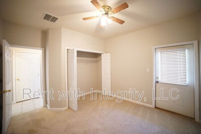 Building Photo - 2403 Hartsfield Rd