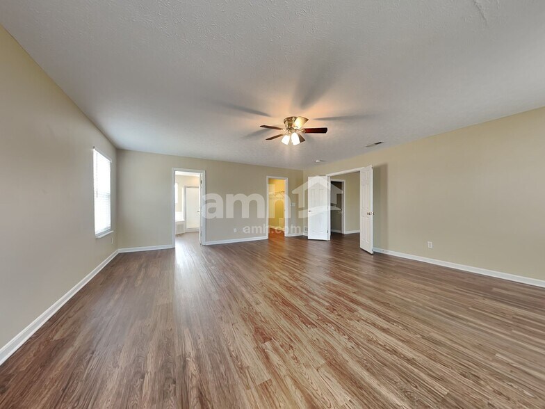 Building Photo - 5955 Furlong Way