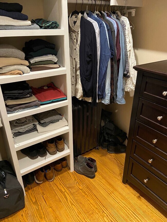 Building Photo - 3109 Broadway St