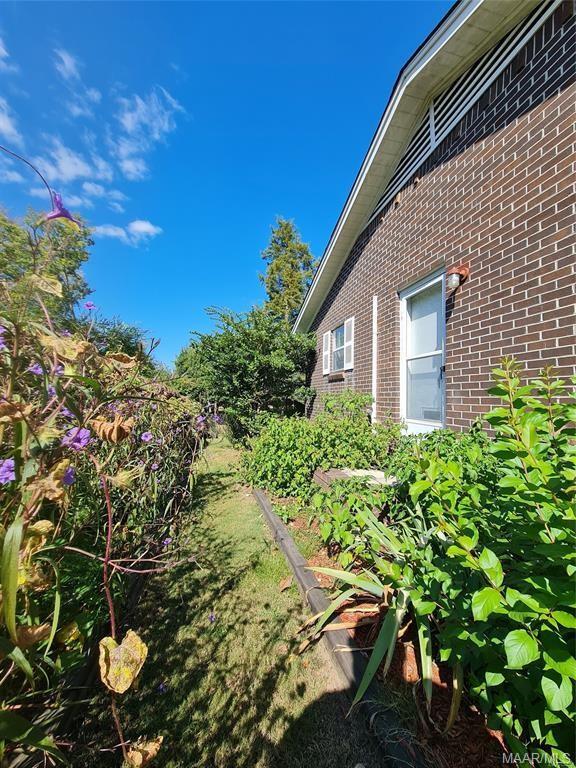 Building Photo - 109 Griffith Ave