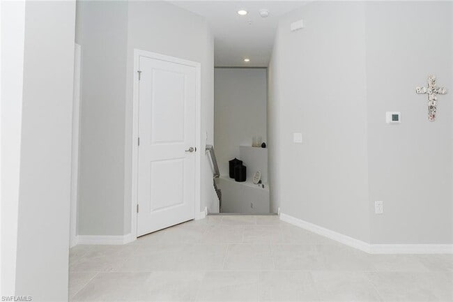 Building Photo - 5710 Melbourne Ct