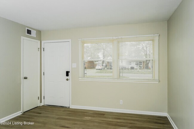 Building Photo - 5304 Rural Way