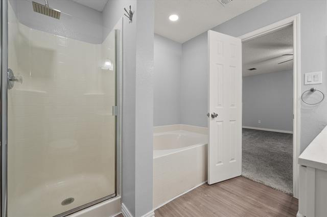 Building Photo - 635 Almandora Dr