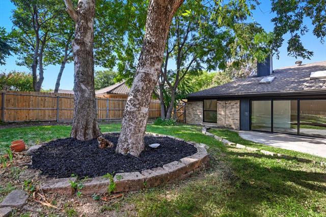 Building Photo - 1712 Poinciana Ln