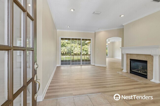 Building Photo - 2741 Sea Grove Ln