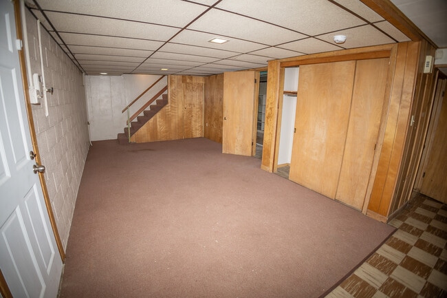 Building Photo - 710 Jackson St