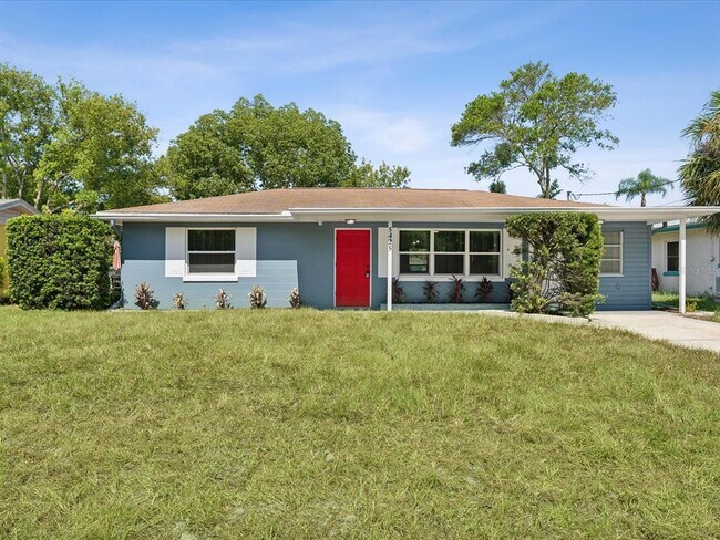 Building Photo - 5425 Waters Edge Dr