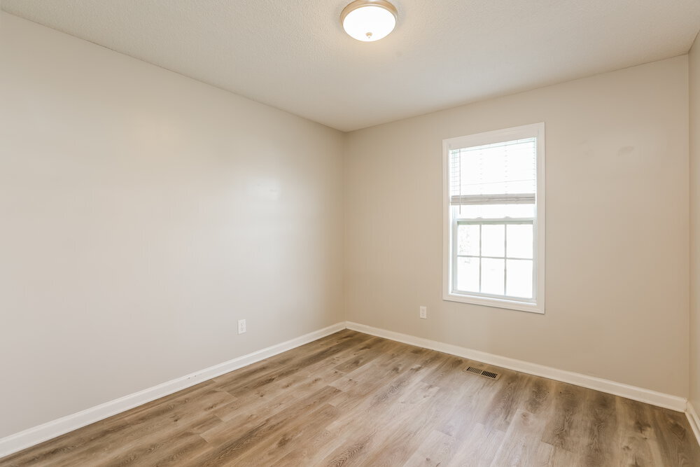 Building Photo - 600 Sheffield Ct