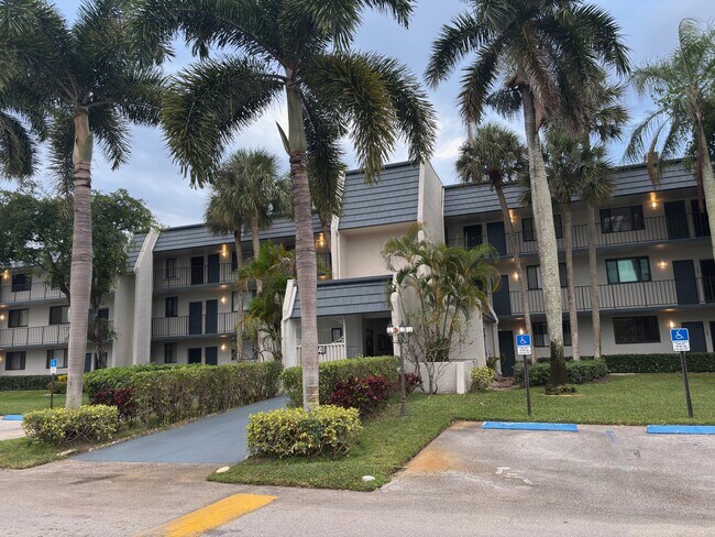 Primary Photo - 4411 Trevi Ct