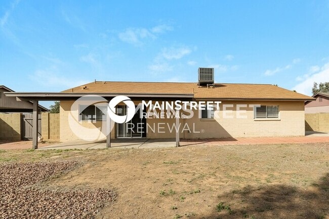 Building Photo - 1109 W Renee Dr