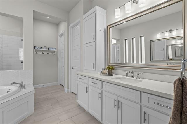 Building Photo - 3861 Dewberry Ln