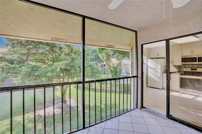 Building Photo - 6698 Montego Bay Blvd