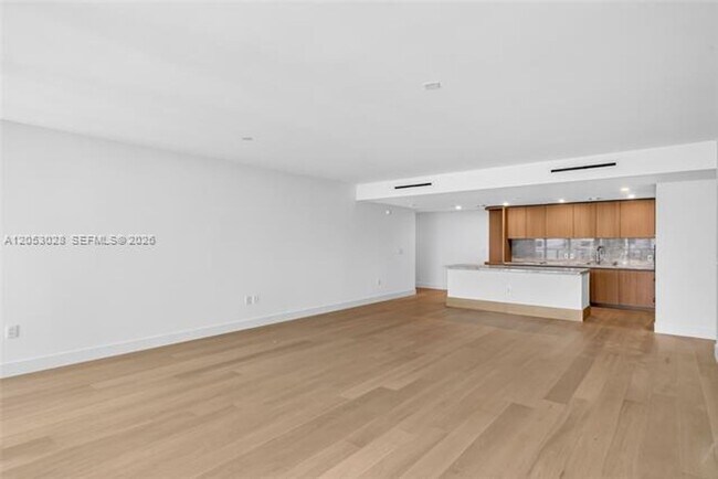 Building Photo - 1176 97th St