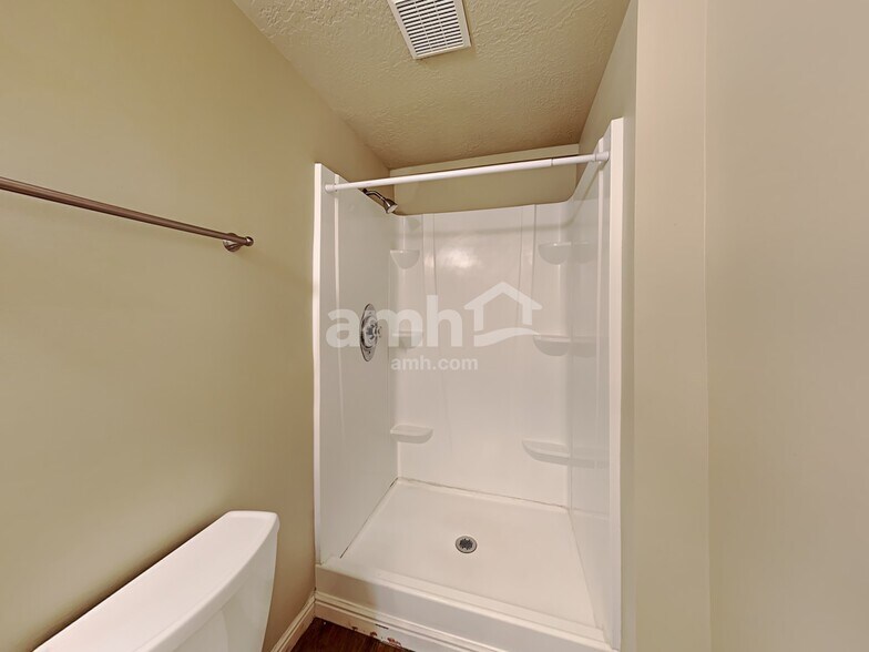 Building Photo - 3417 S Spruce View Ln