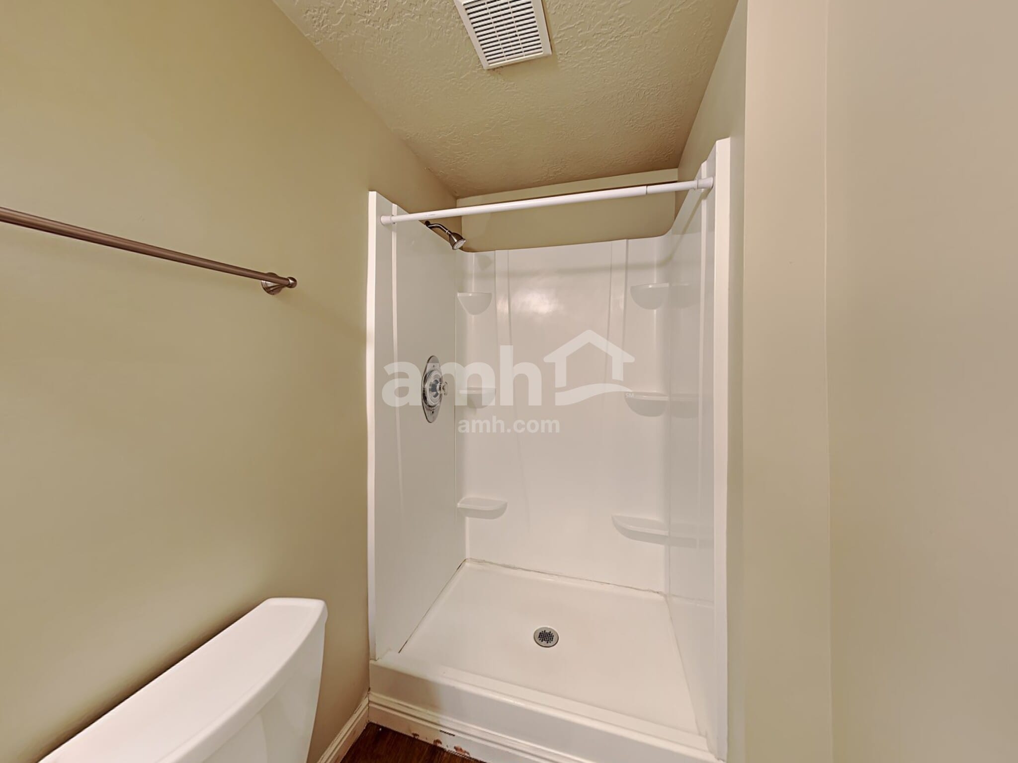 Building Photo - 3417 S Spruce View Ln