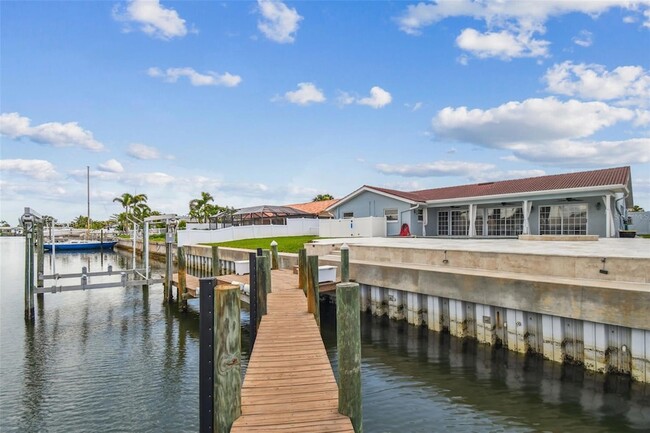 Building Photo - 4328 40th St S