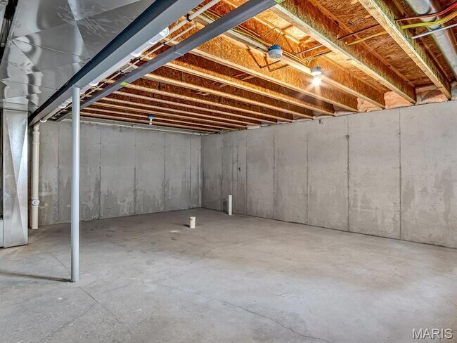 Building Photo - 863 Harbor Woods Dr