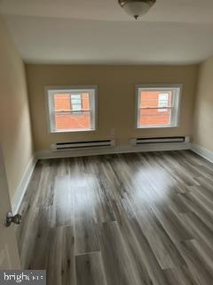 Building Photo - 226 S Regester St