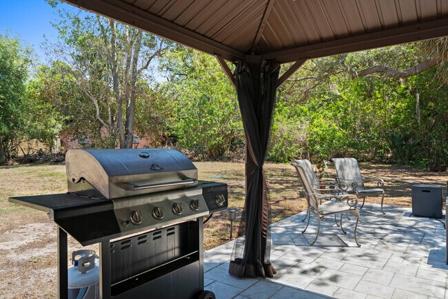 Building Photo - 1820 Rumar Ln