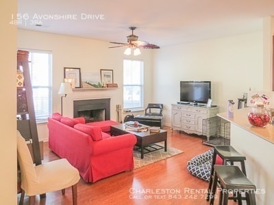 Building Photo - 156 Avonshire Dr