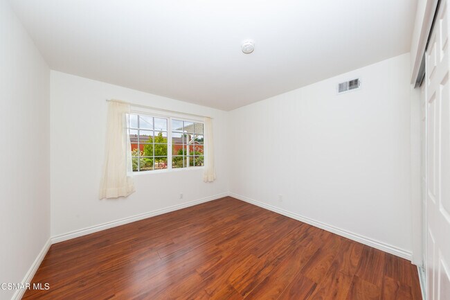 Building Photo - 3340 Tuxford Pl