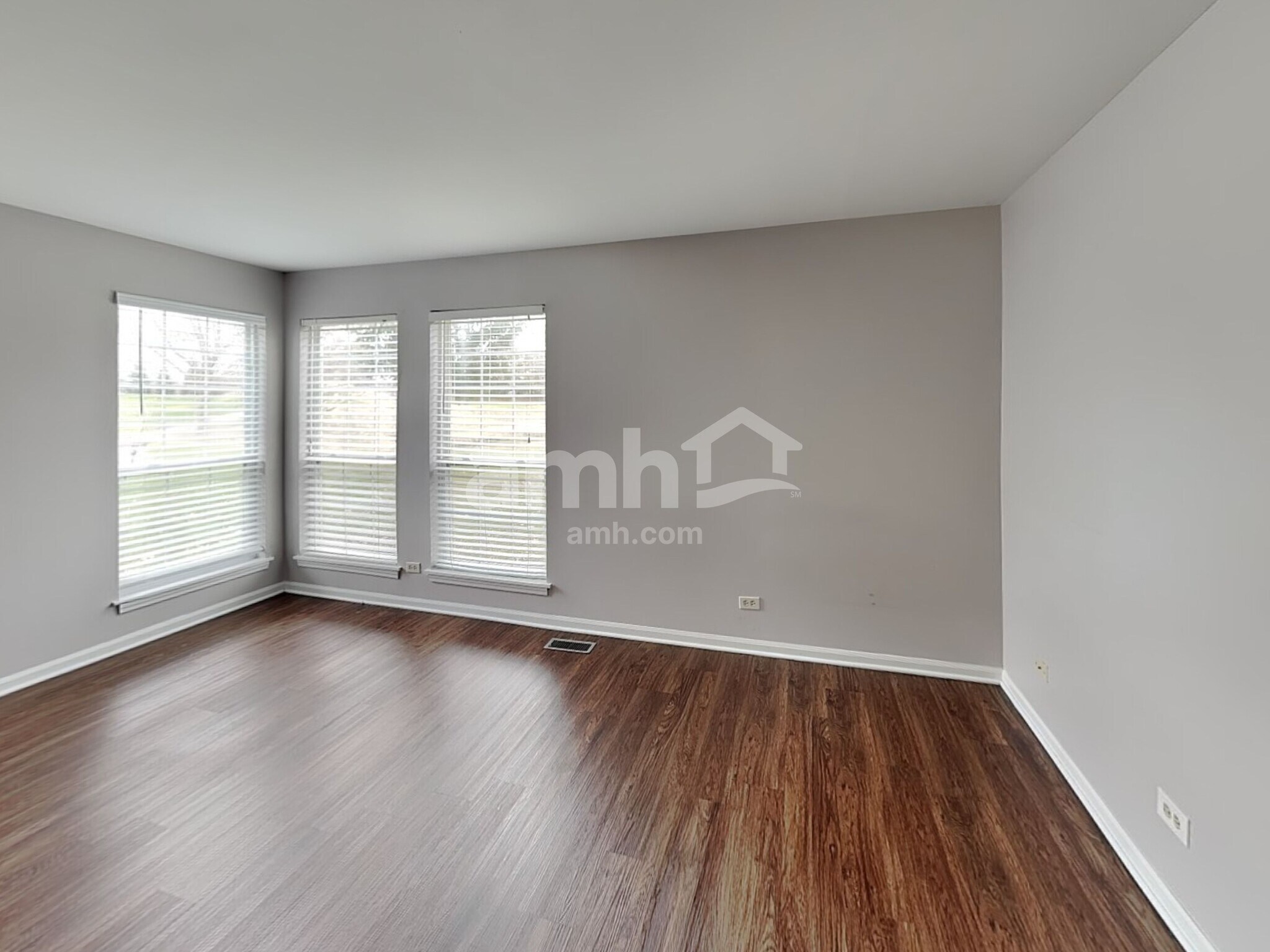 Building Photo - 2402 Wild Cherry Ct