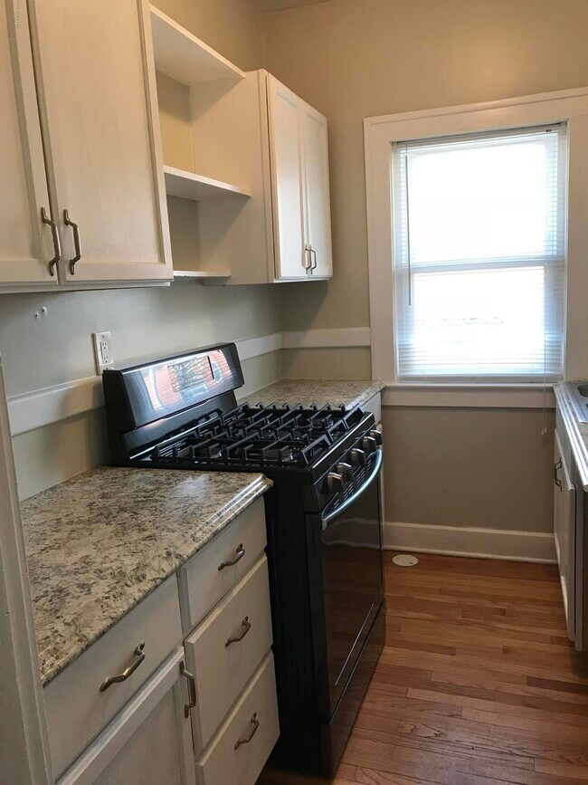 Building Photo - 620 Eastern Pkwy