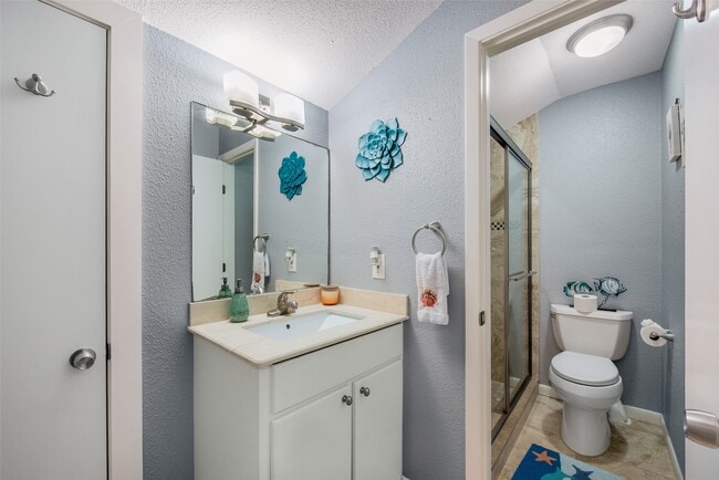 Building Photo - 103 Jean Lafitte Cove