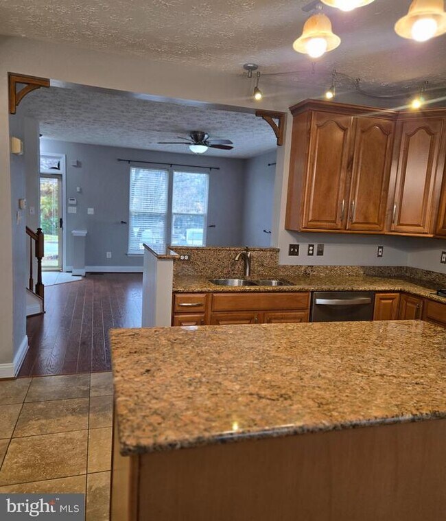 Building Photo - 4512 Warm Stone Cir