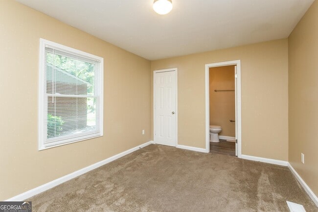 Building Photo - 3518 Bolfair Dr NW