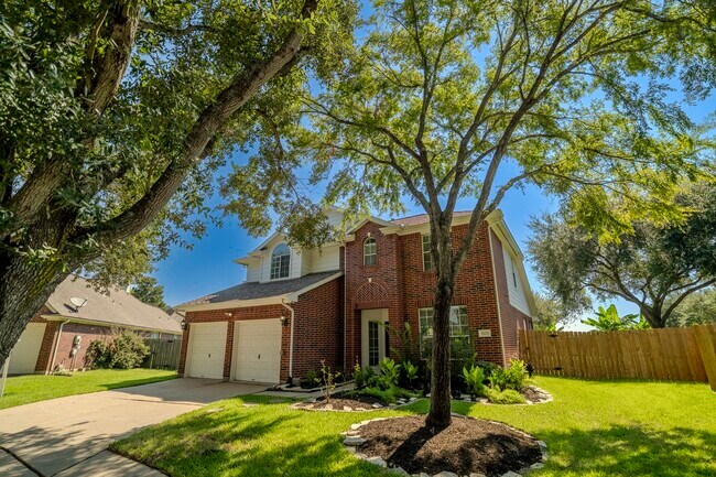 Building Photo - 1123 Woodley Bend