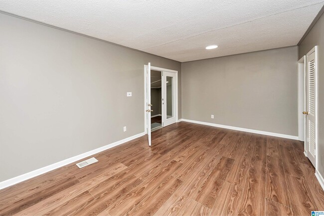 Building Photo - 309 Midwood Ave