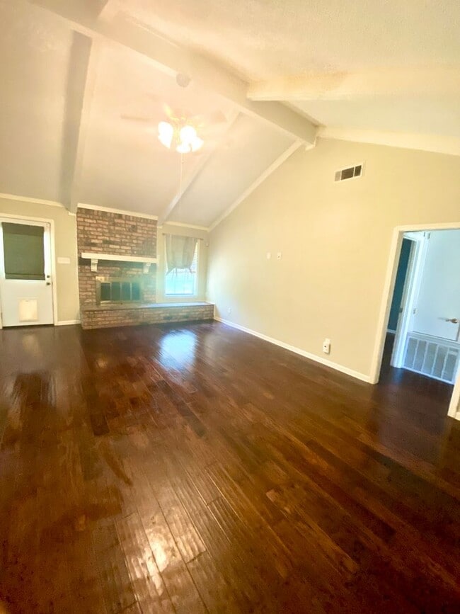 Building Photo - Haughton LA Dogwood Park Subdvn Home for Lease | $1,600/mo | 3 br 2 ba