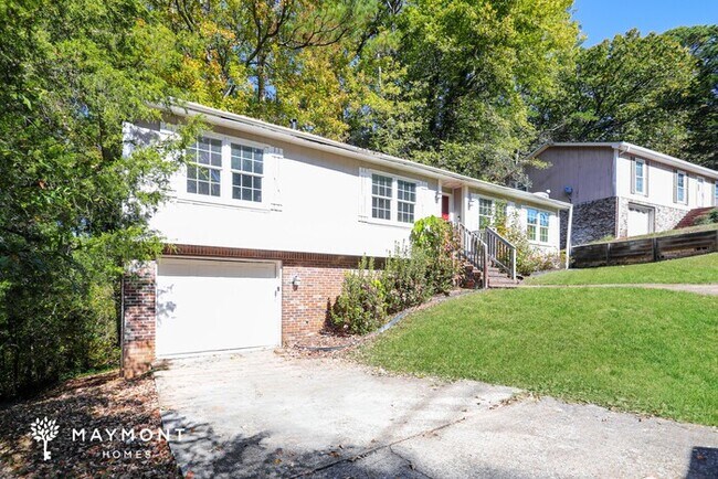 Building Photo - 908 Kathryne Cir