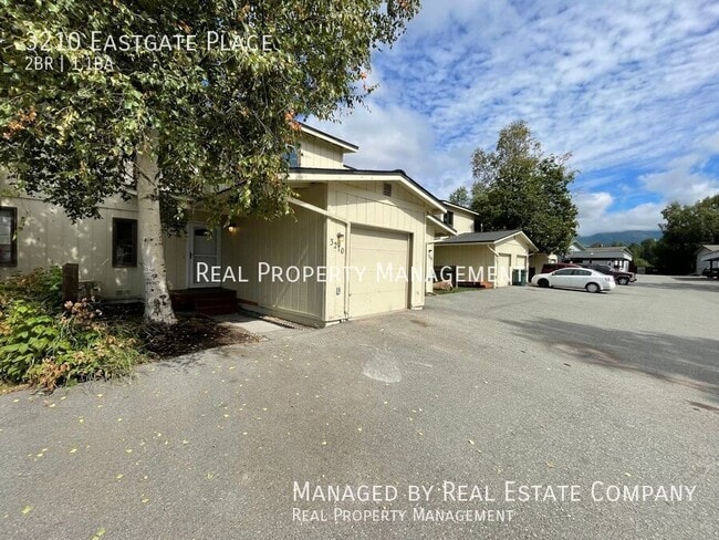 Building Photo - 3210 Eastgate Pl