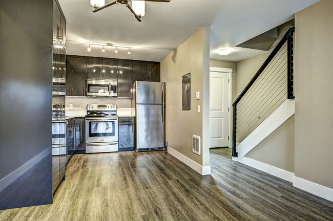 Building Photo - Northshore Apartments