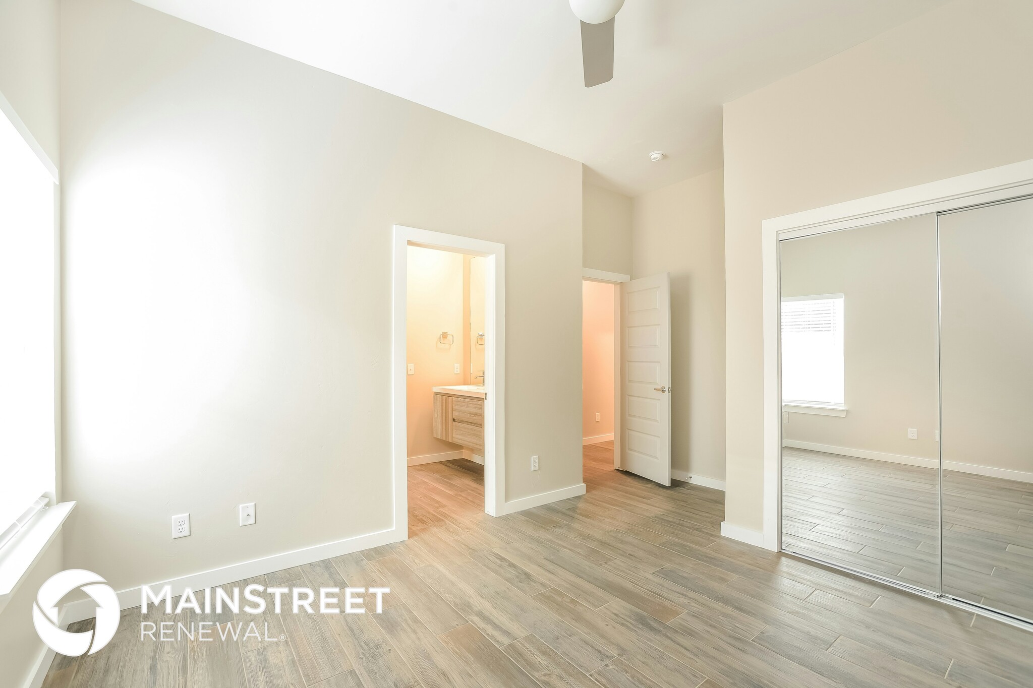 Building Photo - 11349 Paradise Out Ln