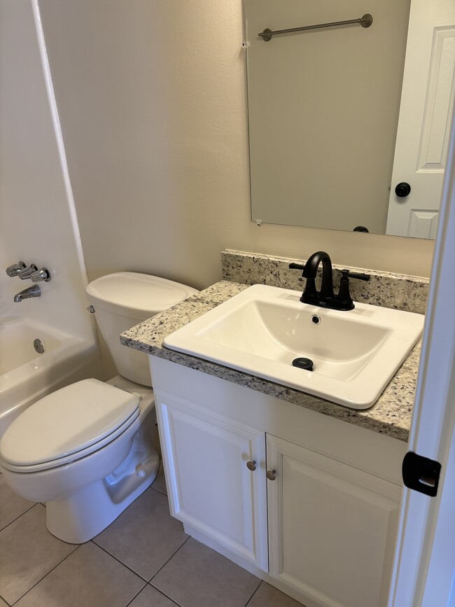 Building Photo - 4513 Tabony St