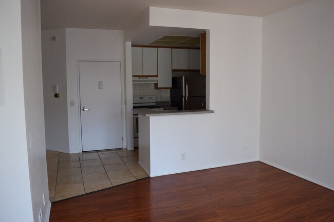 Building Photo - 444 S Occidental Blvd