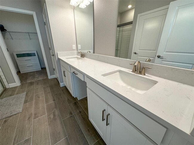 Building Photo - 17216 Mango Shay Ct