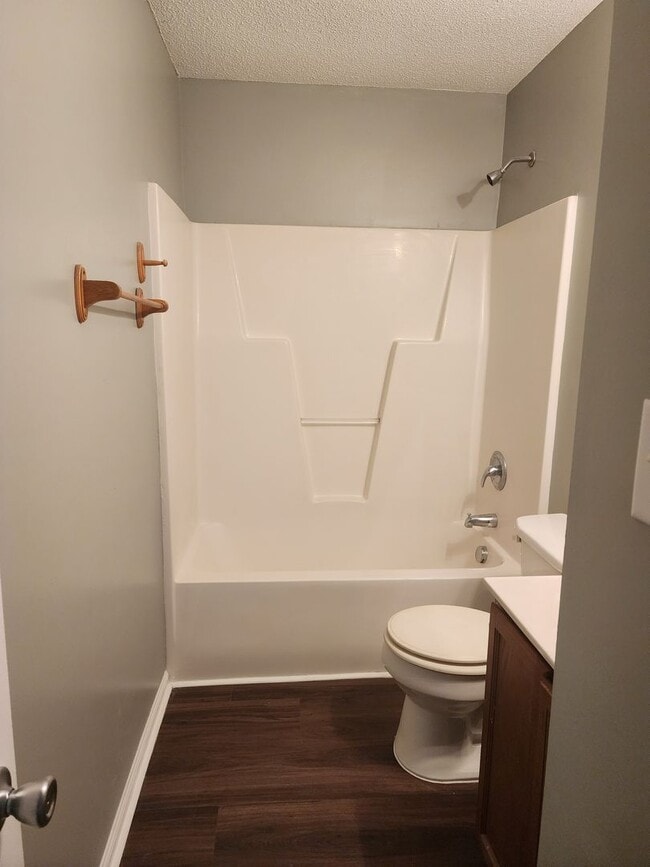 Building Photo - 1306 Bob Braswell Ct