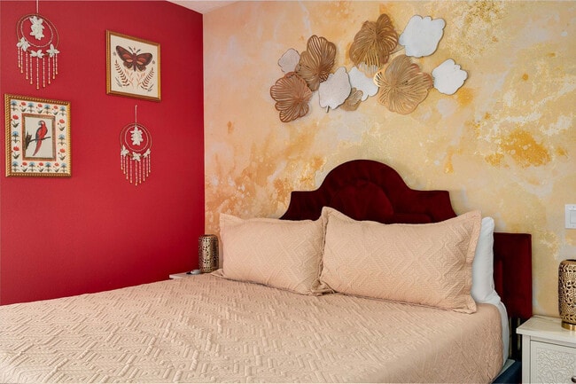 Building Photo - 7458 Gathering Dr