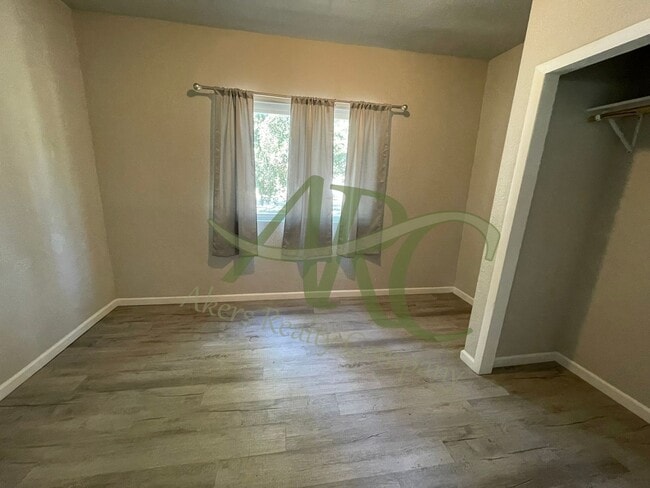 Building Photo - 1444 Cypress St