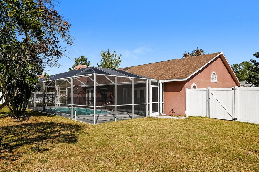 Building Photo - 19515 Lake Osceola Ln