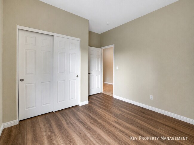 Building Photo - 2294 Tedesca Dr