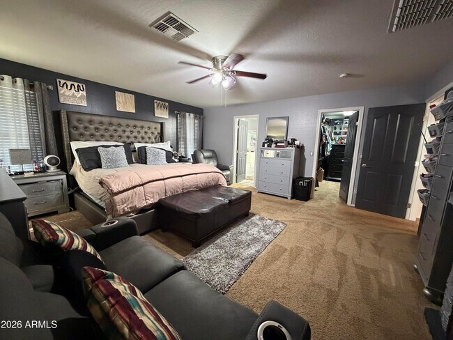 Building Photo - 8508 N 64th Ln