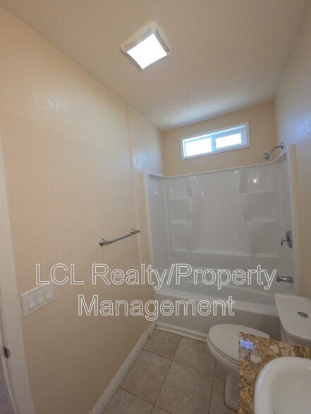Building Photo - 32958 CA-74