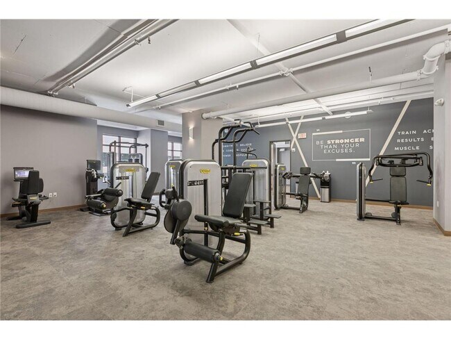 Building Photo - 201 S 11th St