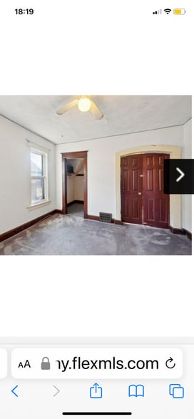 Building Photo - 3062 N Oakland Ave