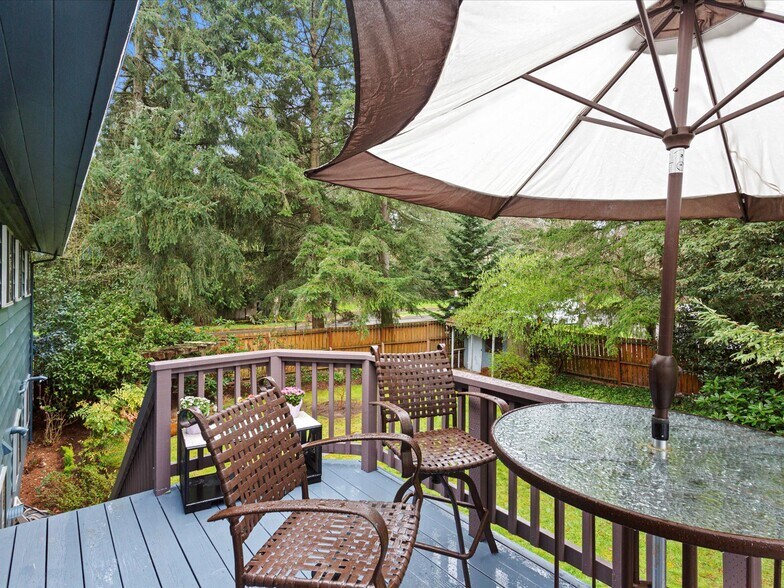 Building Photo - 16445 Ambaum Blvd S